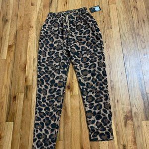 inner circle animal print lounge pants size s nwt